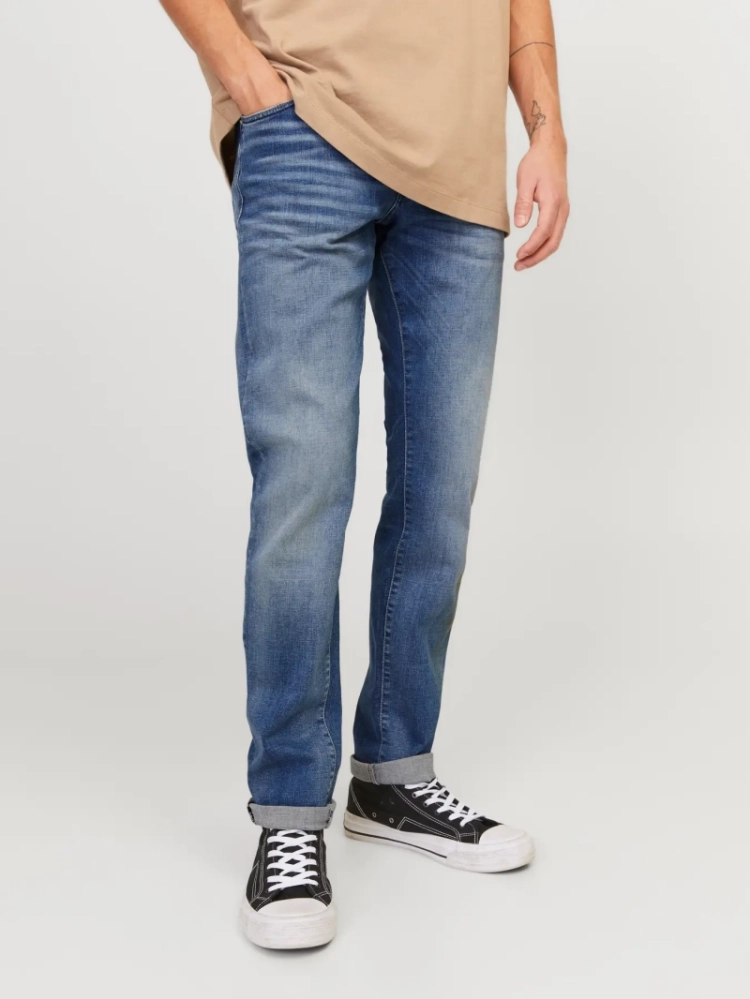  BLUE DENIM
