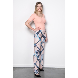  GEOMETRIC PRINT