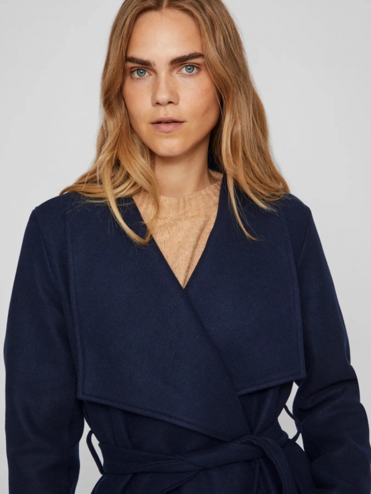 NAVY BLAZER
